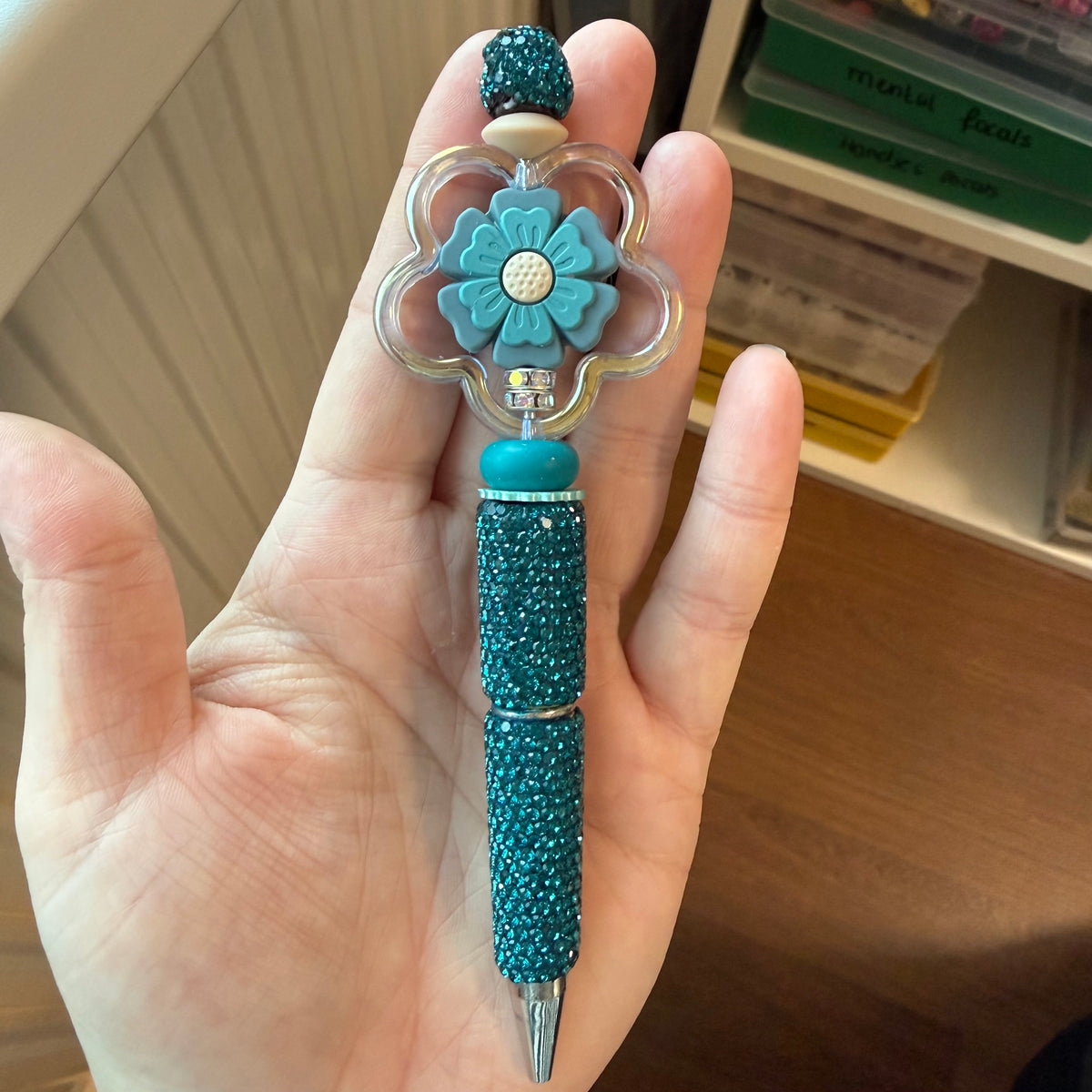 Blauw glitter bloem