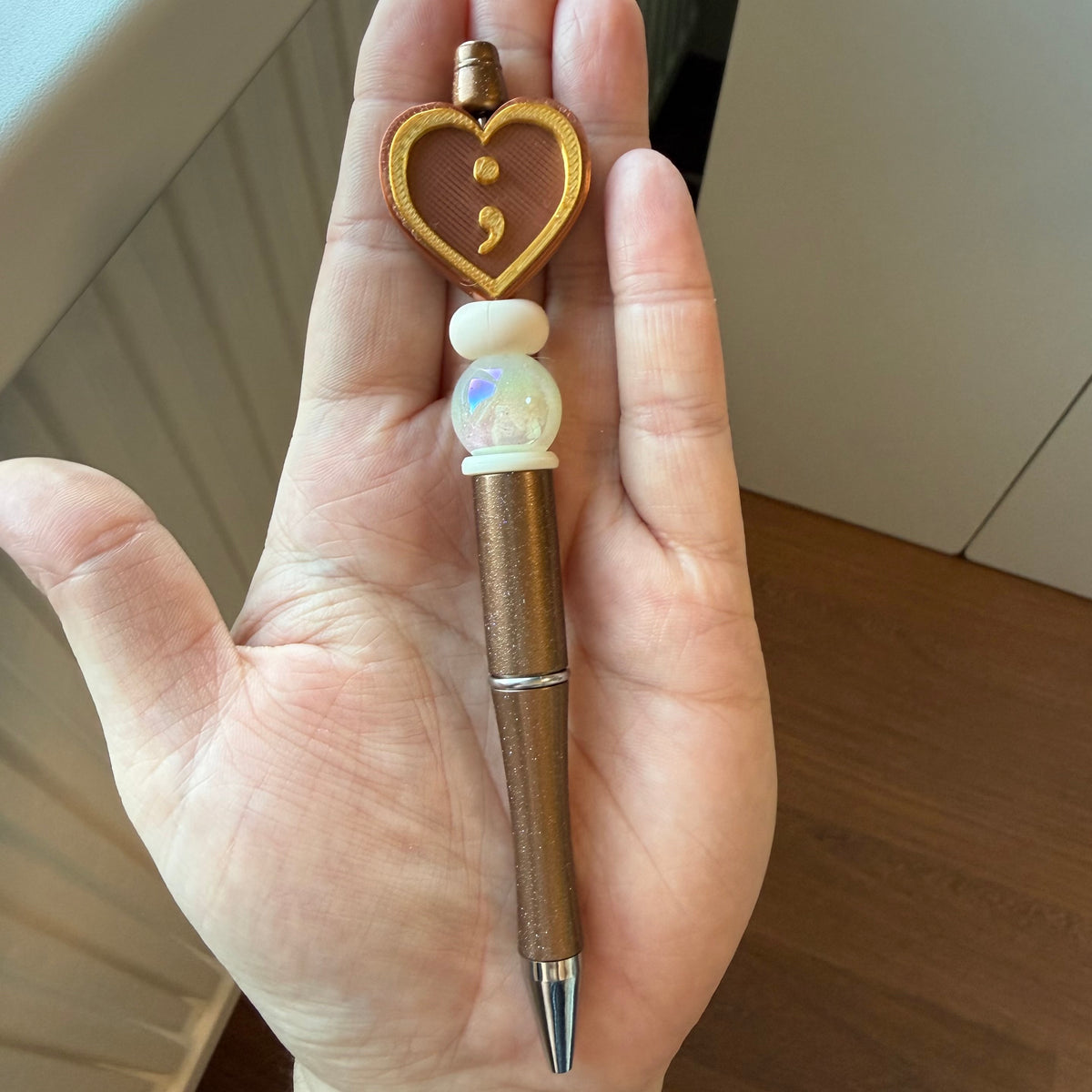 Semicolon pen - bruin/creme